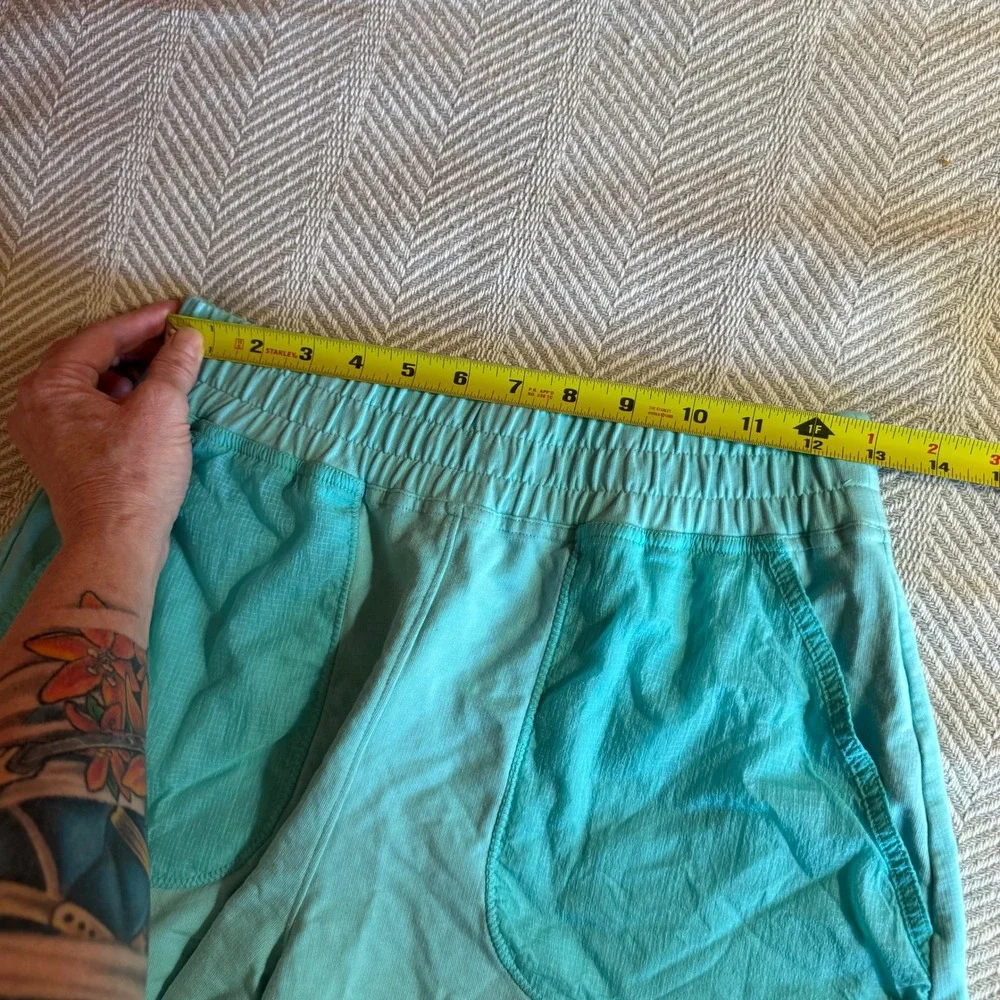 Outdoor‎ Voices Women Blue Organic Cotton Modal Ripstop Pockets Shorts Size S